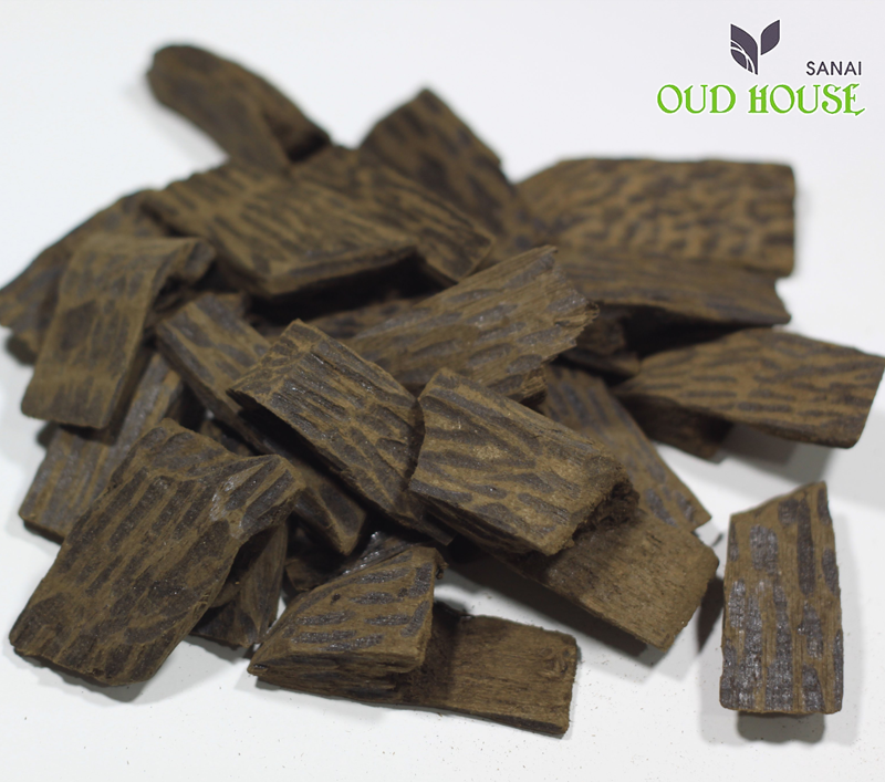 BENEFITS OF AGARWOOD OIL (OUD OIL)